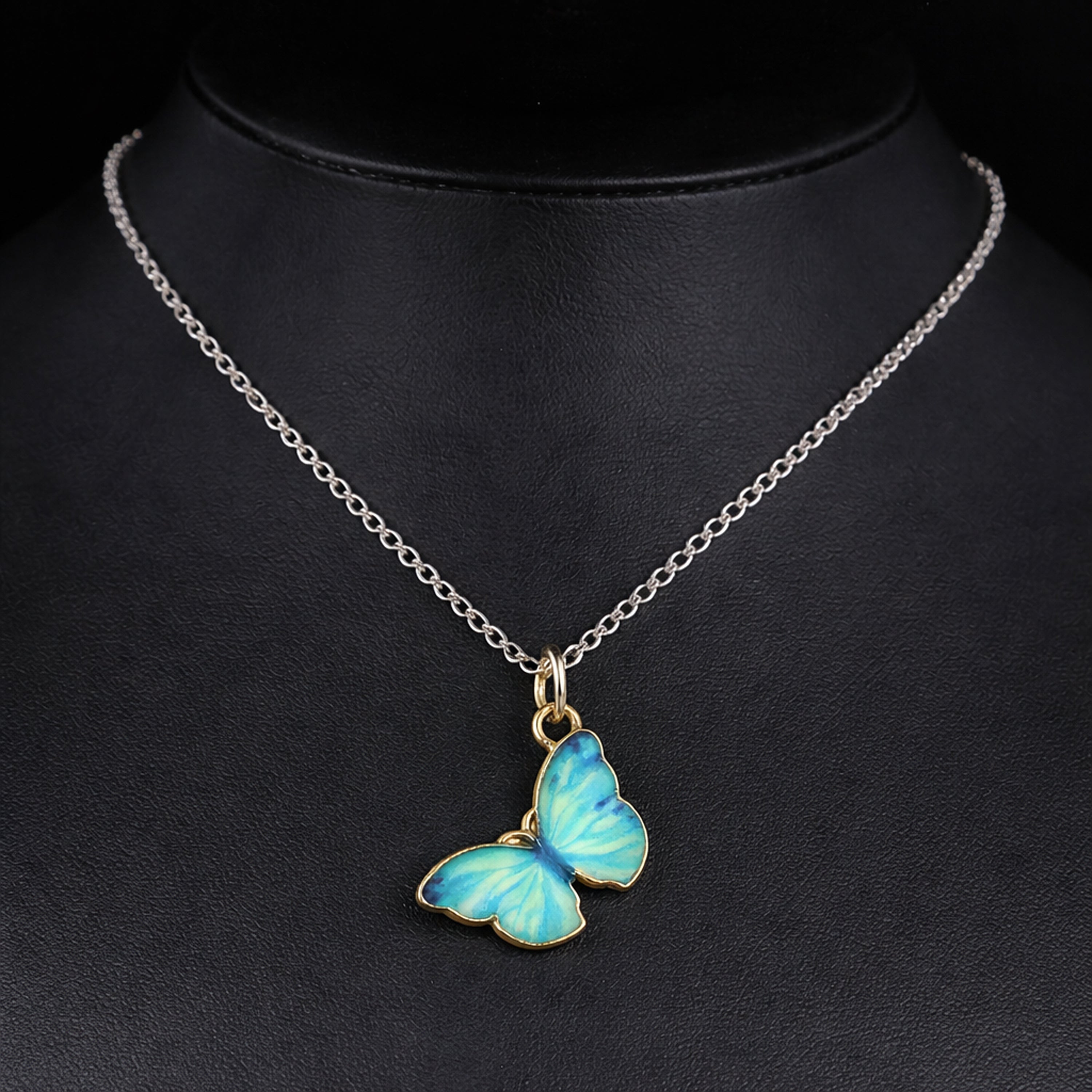 Collar Mariposa Azul Plata