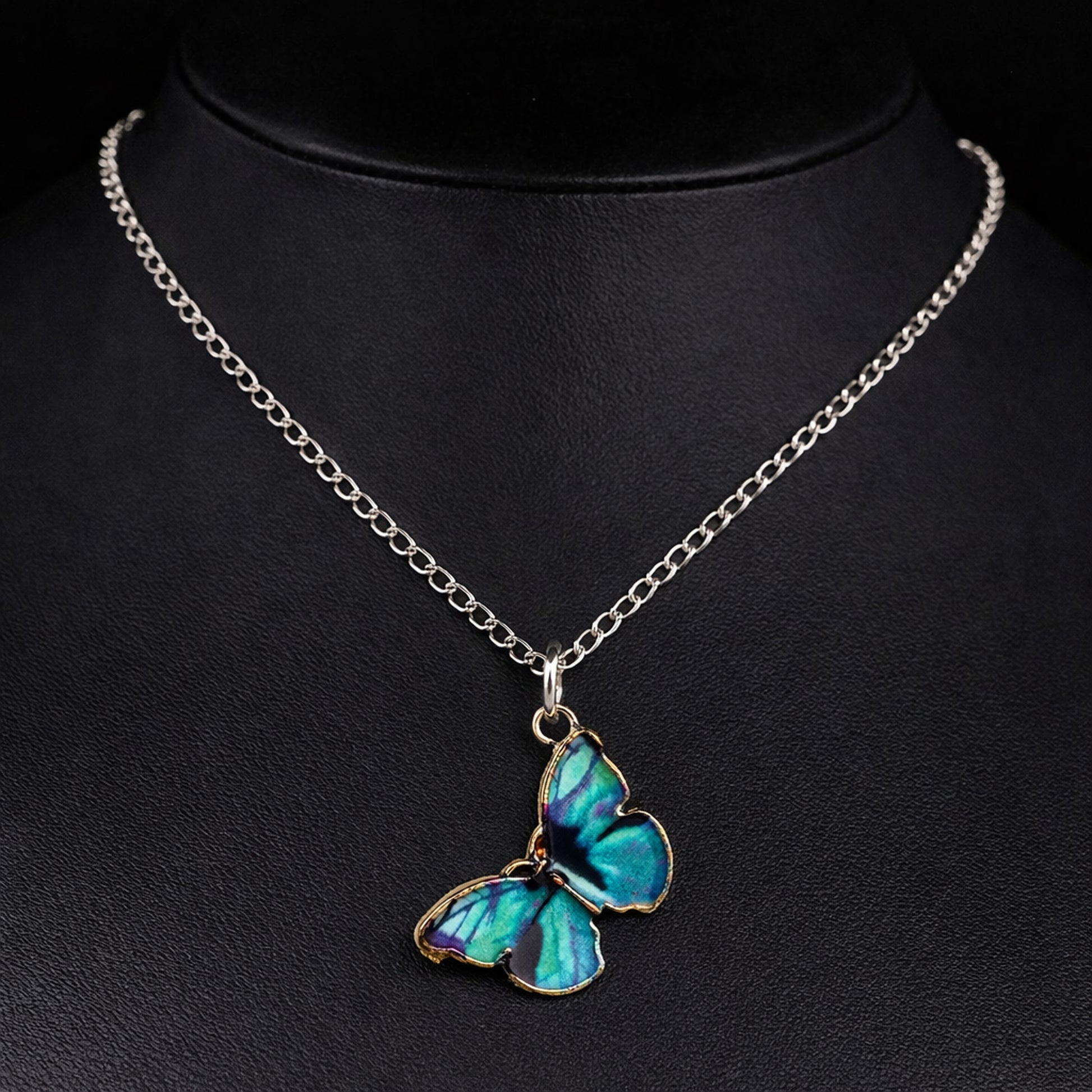 Collar Mariposa Azul Turquesa