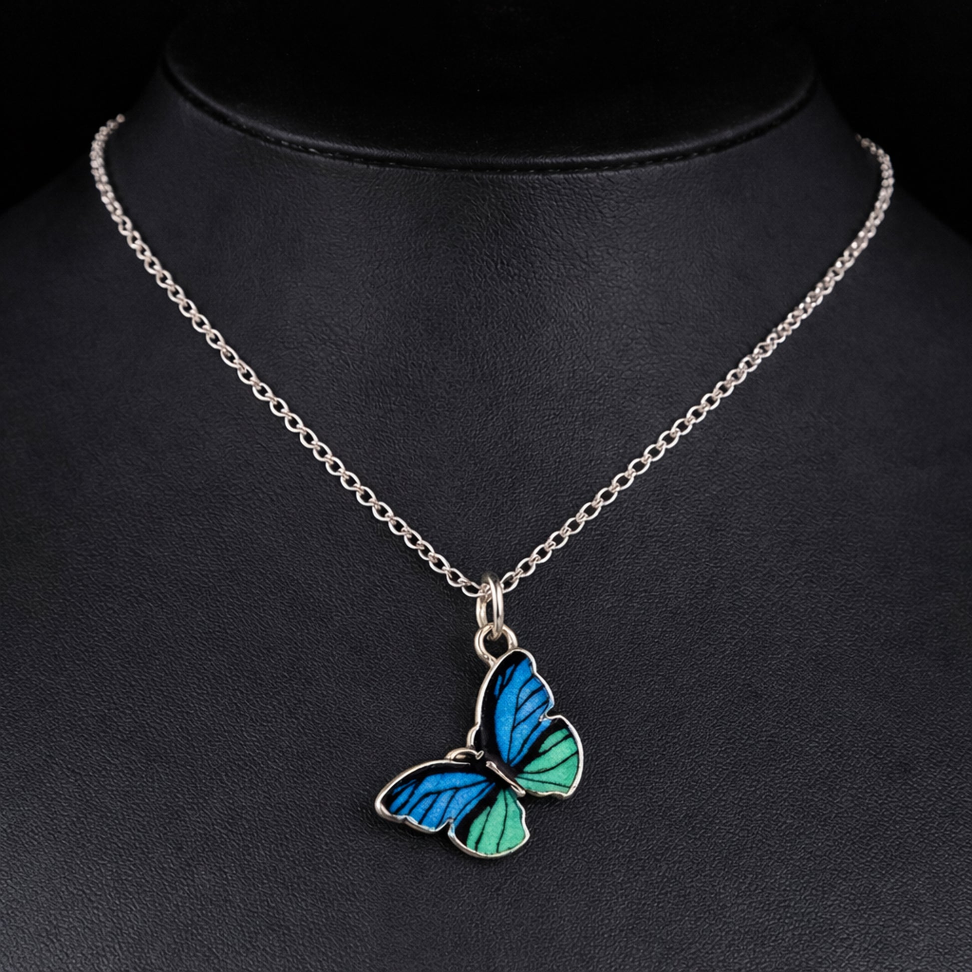 Collar Mariposa Azul Verde