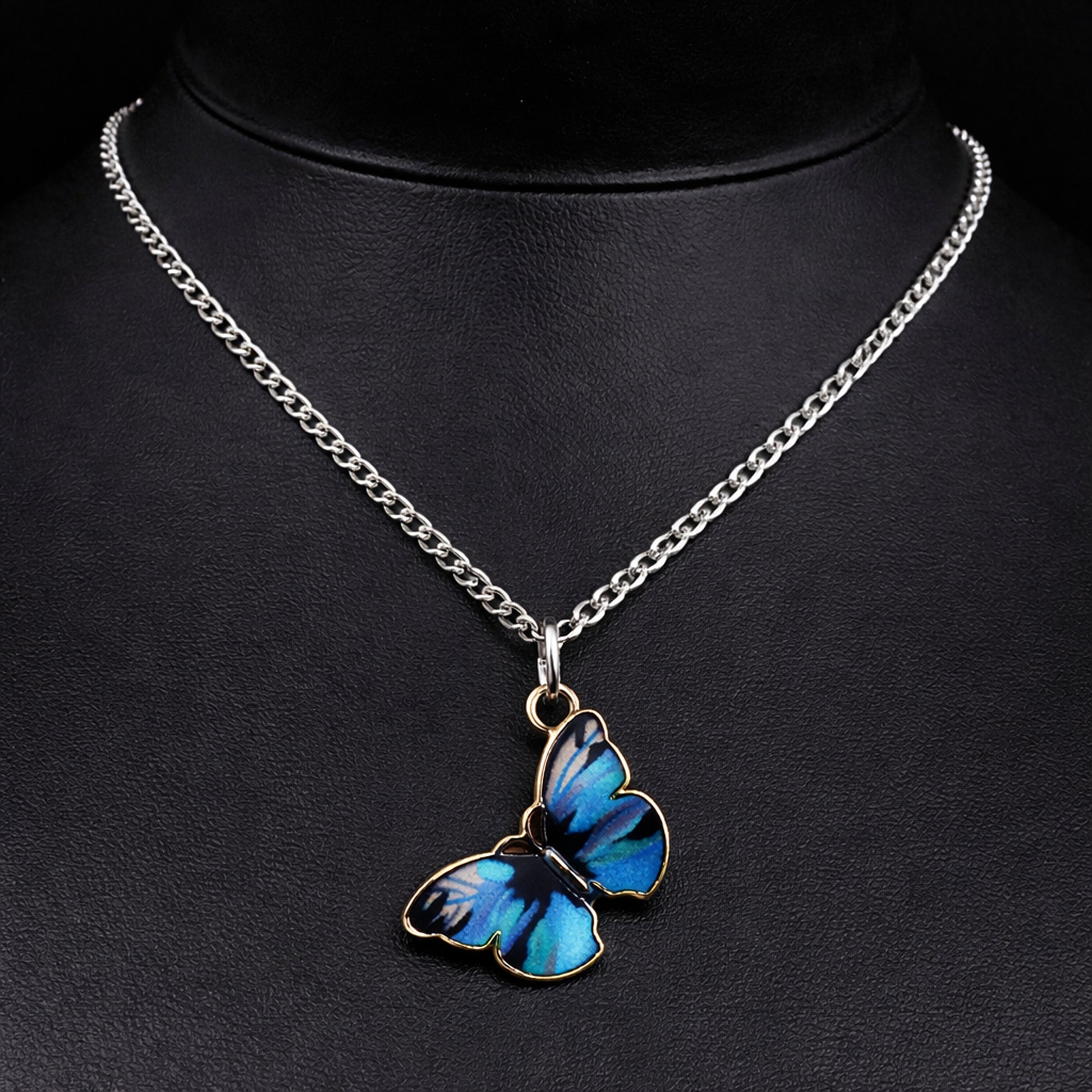 Collar Mariposa Azul Brillante