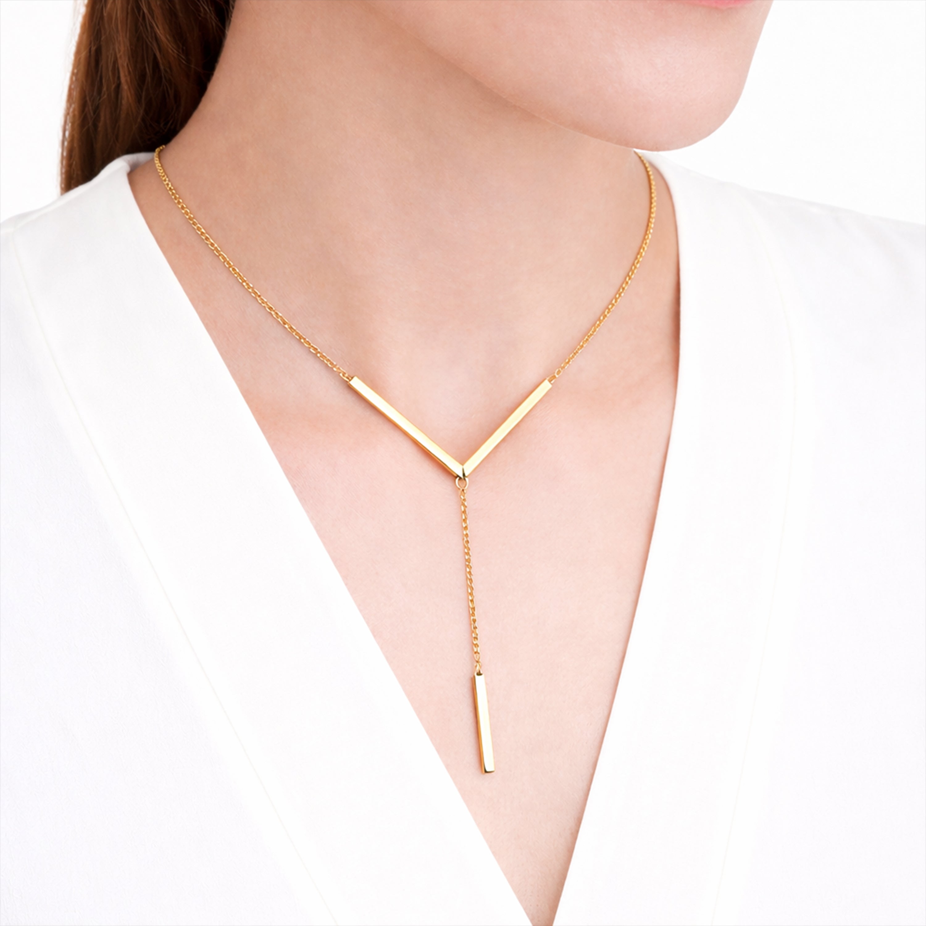 Collar Elegante en V con Barra Colgante