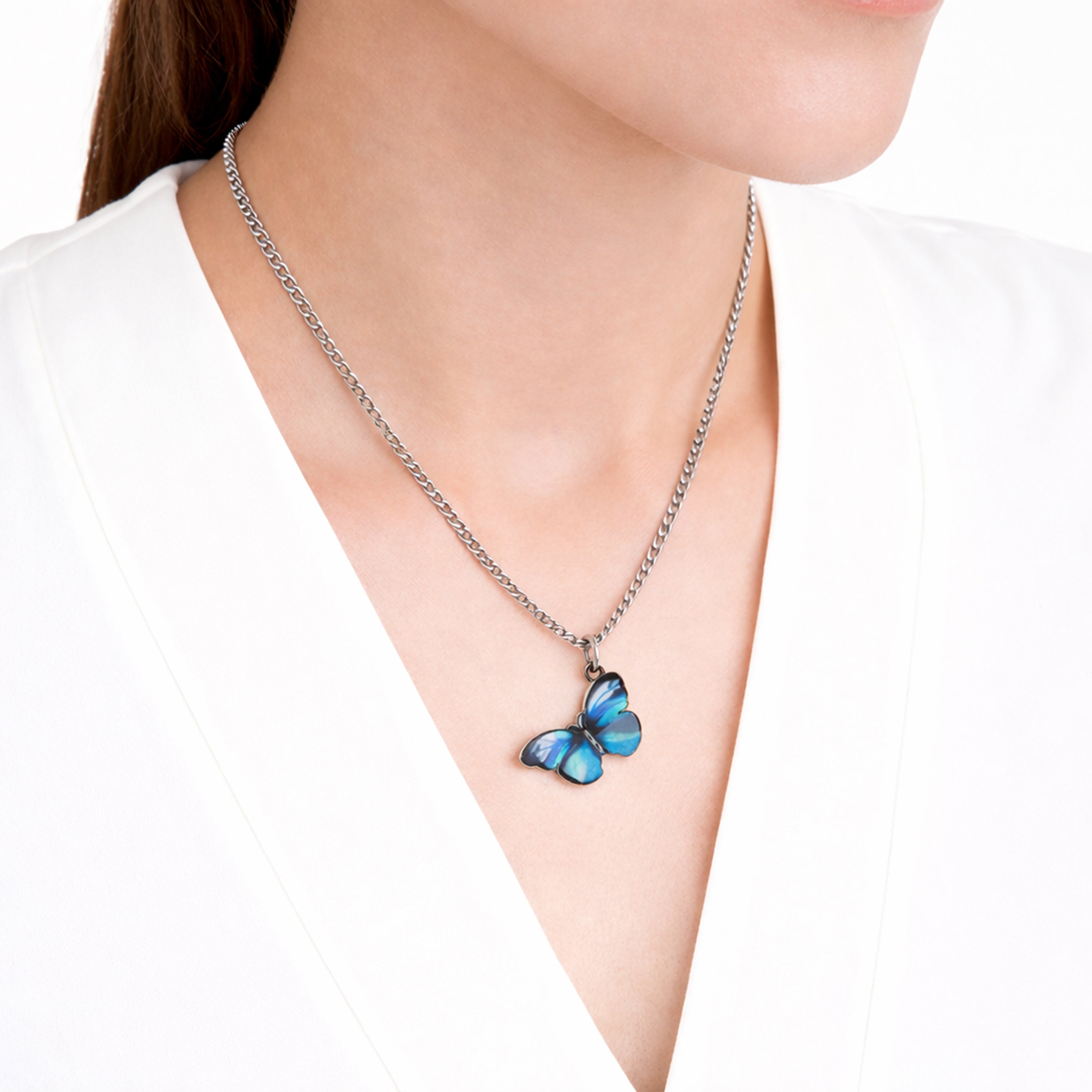 Collar Mariposa Azul Brillante